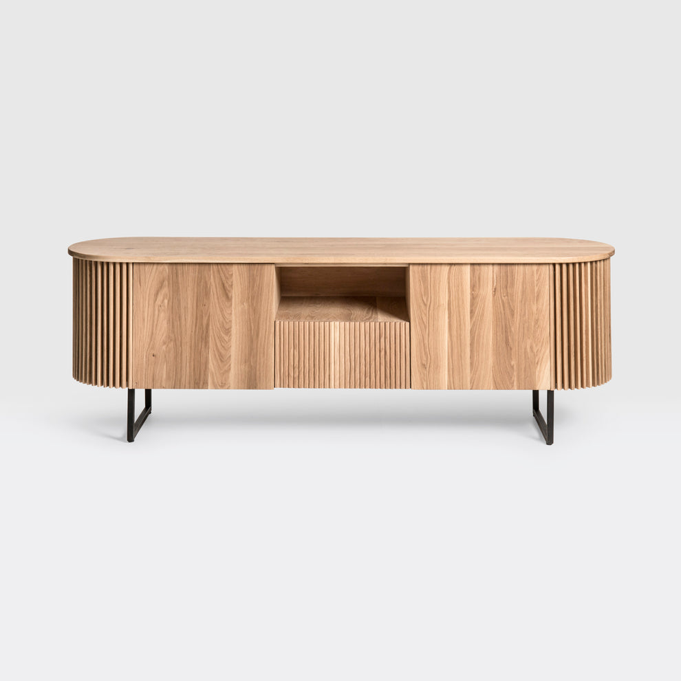 Reed Media Unit – Saks Corner